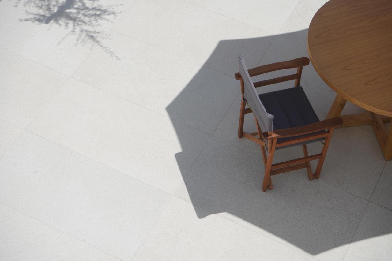 Alio Naxos Luxury Suites อายิโอส ยอร์ยิโอส ภายนอก รูปภาพ