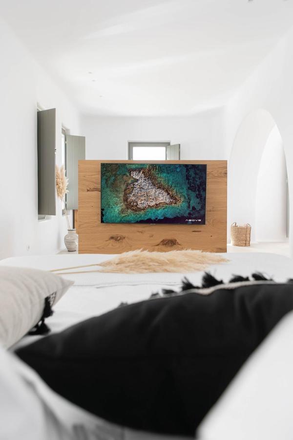Alio Naxos Luxury Suites อายิโอส ยอร์ยิโอส ภายนอก รูปภาพ