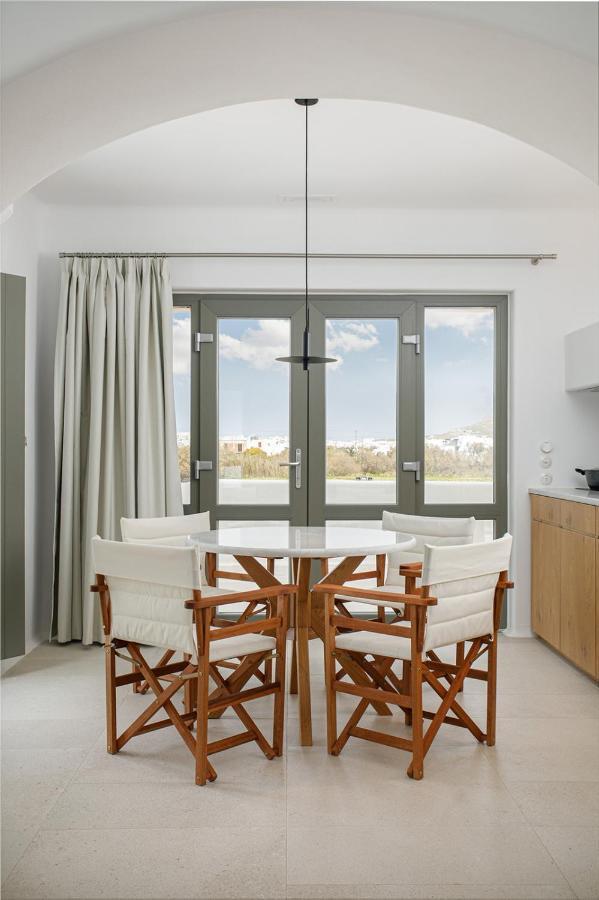 Alio Naxos Luxury Suites อายิโอส ยอร์ยิโอส ภายนอก รูปภาพ