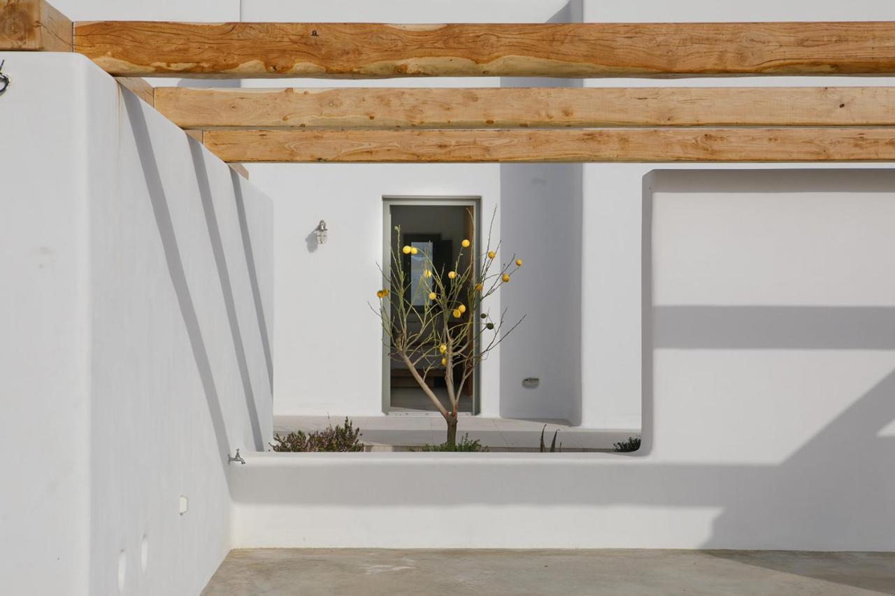 Alio Naxos Luxury Suites อายิโอส ยอร์ยิโอส ภายนอก รูปภาพ