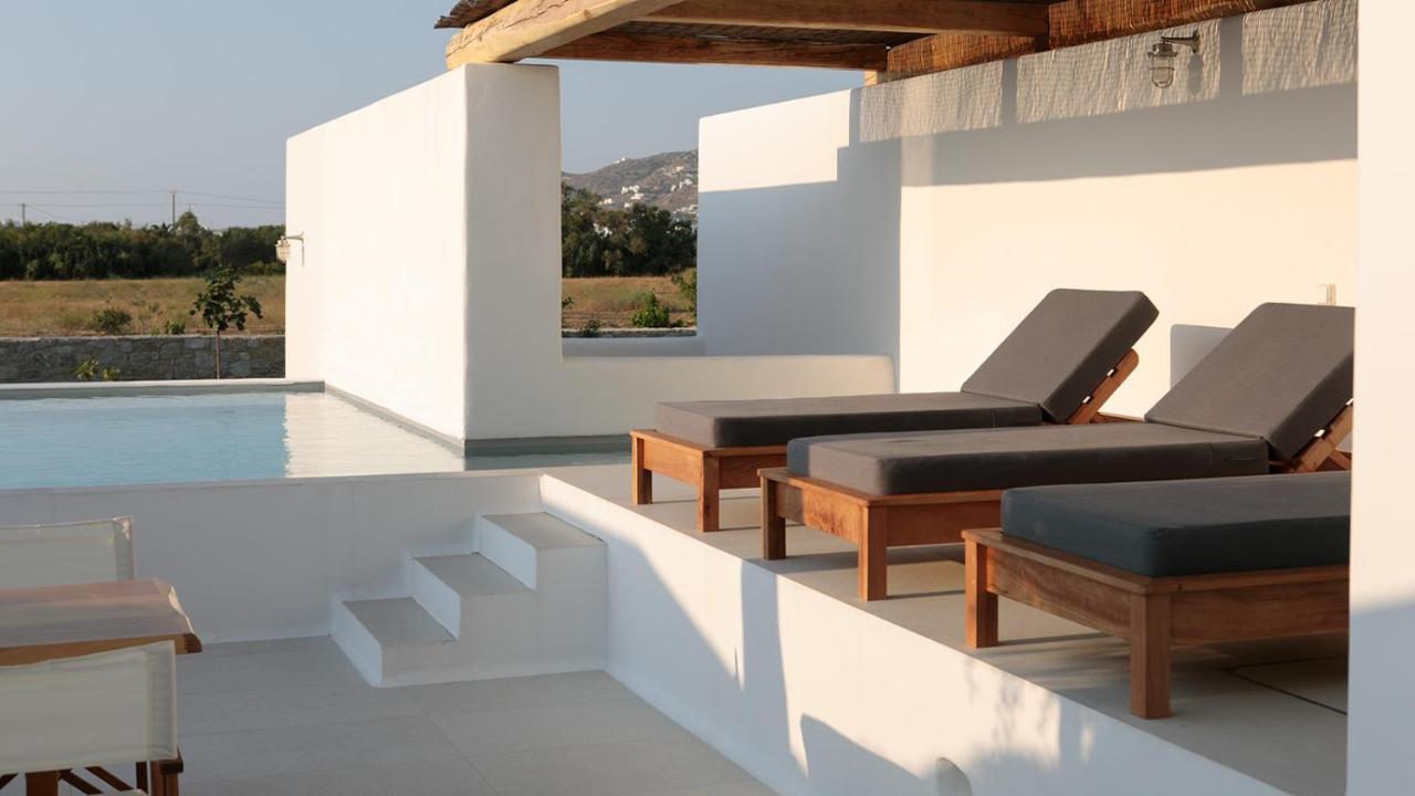 Alio Naxos Luxury Suites อายิโอส ยอร์ยิโอส ห้อง รูปภาพ